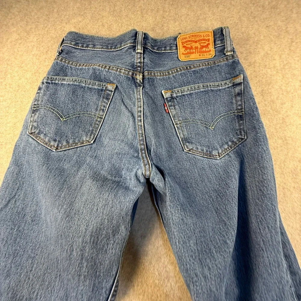 Levis 550 Relaxed Fit Jeans Mens W31 L34 Blue Denim Medium Wash Tapered Leg